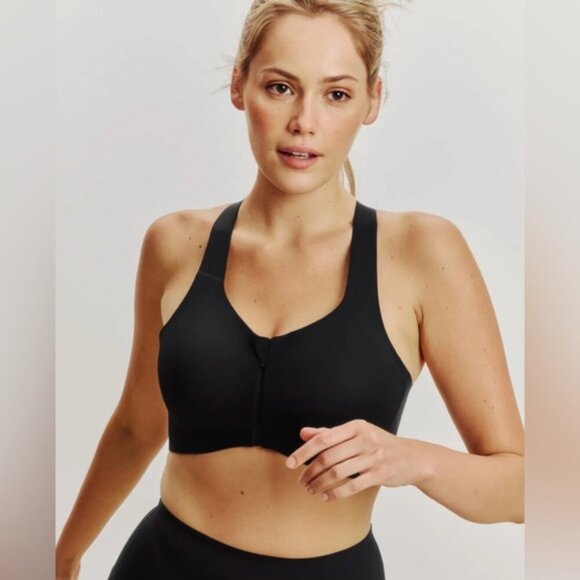 Knix - Women’s Catalyst Front Zip Sports Bra - Zebra. Size: 7 +. (1778) - Picture 8 of 15